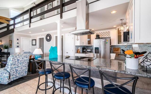 Just Beachy by Oak Island Accommodations