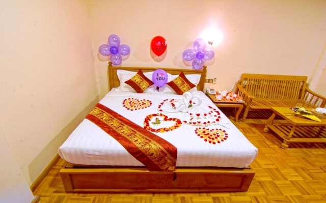 E-Outfitting Golden Country Hotel