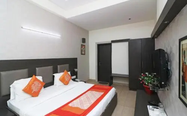 Hotel Parichay by OYO Rooms