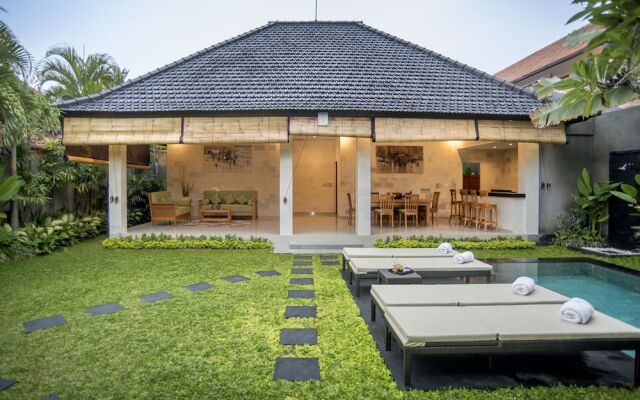 Sandi Agung Villa Bidadari