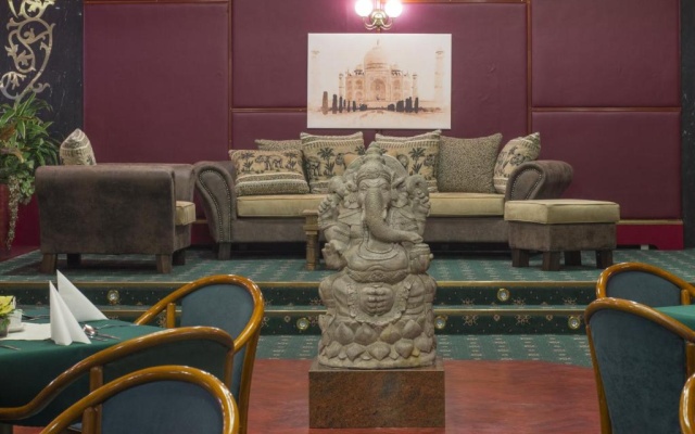 TOP HOTEL Praha & Conference Centre