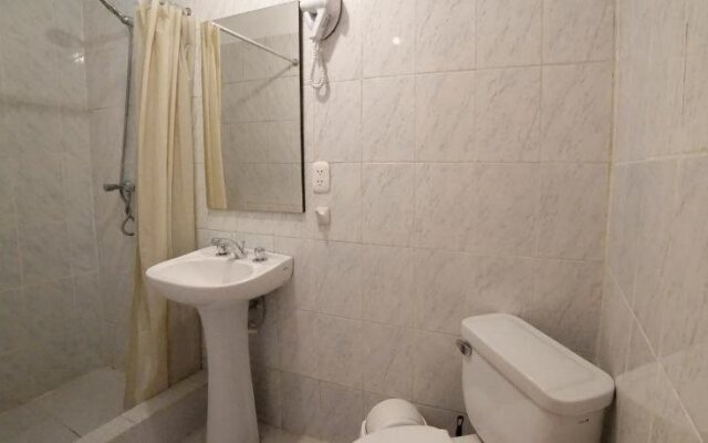 Hostal Suecia I