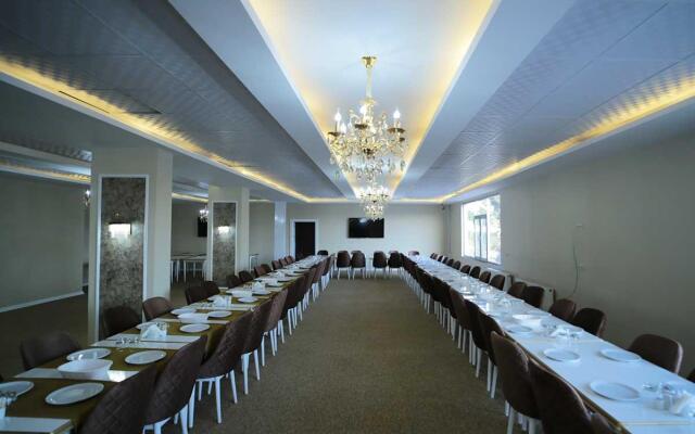 Grand Gulizar Hotel