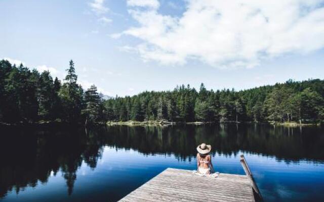 Sonnhof Ferienwohnungen, Mösern