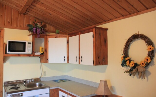 Rustico Acres Cottages