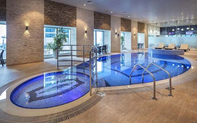 Spacious 2 BR Apartment Princess Tower