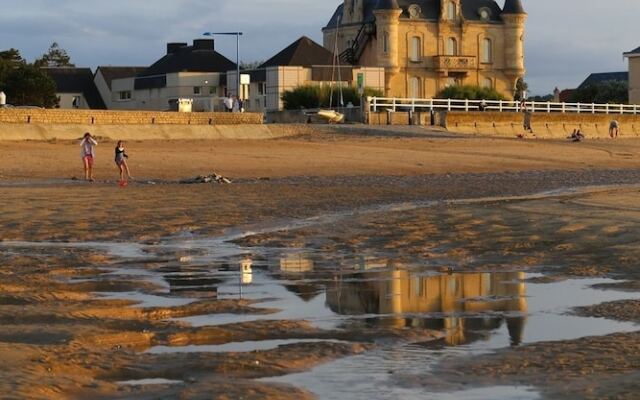 Hôtel Club Les Tourelles