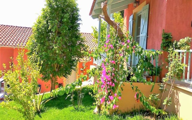 Mihaila Bungalows