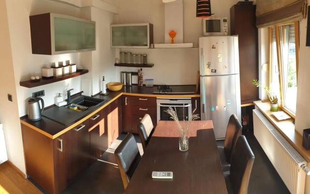 Parkview apartment in Zagreb's favorite neighborhood