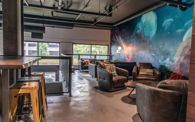 Domicile Suites at Cove