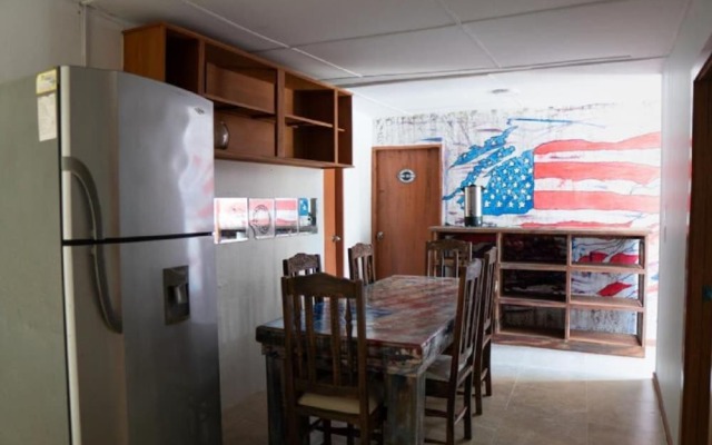The American Corner Hostel & Gastro Bar