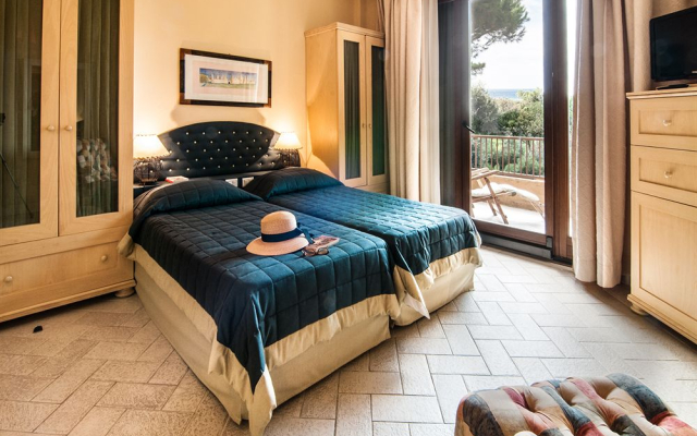 Roccamare Residence