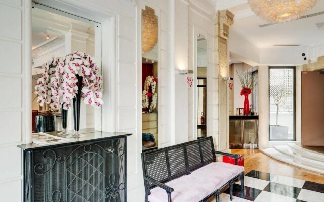 Hilton Niagara Falls/Fallsview Hotel & Suites