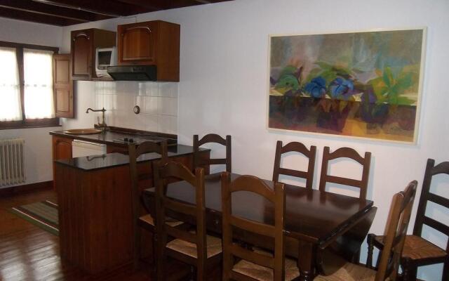 Apartamentos La Casona De Vidiago