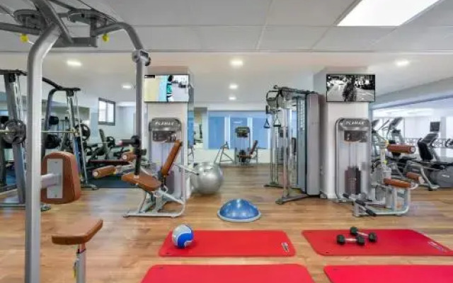 Ramada Olivie Nazareth