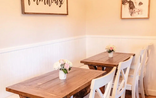 The Farmhouse Inn And Kitchen