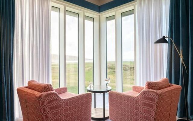 Another Place, The Machrie