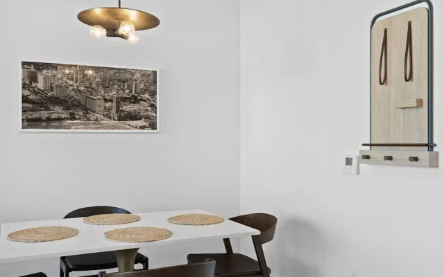 Exclusive 48th Floor Condo in Miami