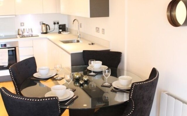 Karah Suites - Peascod Place