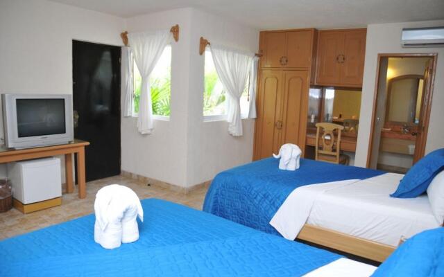 Playa Maya by MIJ - Beachfront Hotel