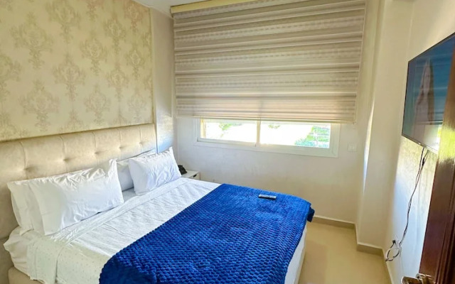 Luxury & Clean close to the Sea