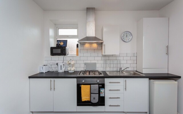 Cherry Property - Pineapple Suite