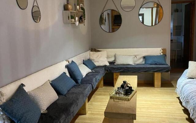 Gîte Vernusse, 6 pièces, 12 personnes - FR-1-489-255