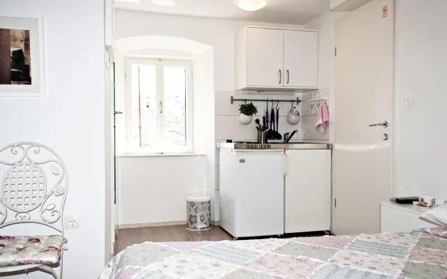 Guest House Babina - Apartments King & Queen