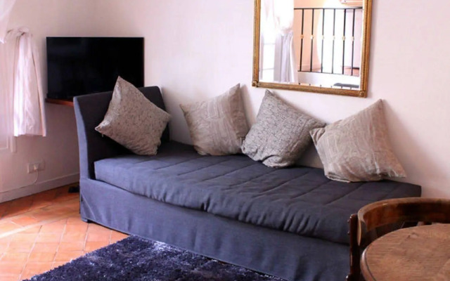 Mithouard Apartment