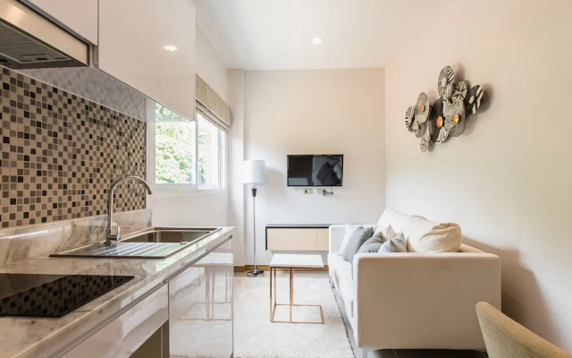 Palmetto Condominium