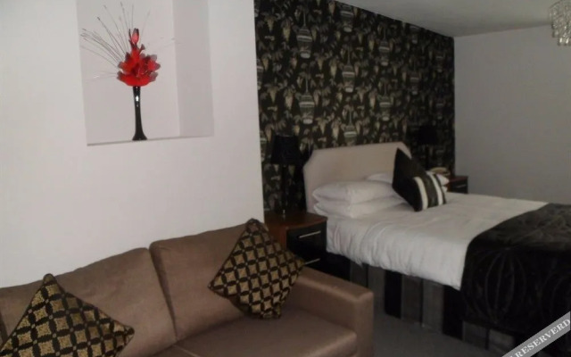 Trelawney Hotel