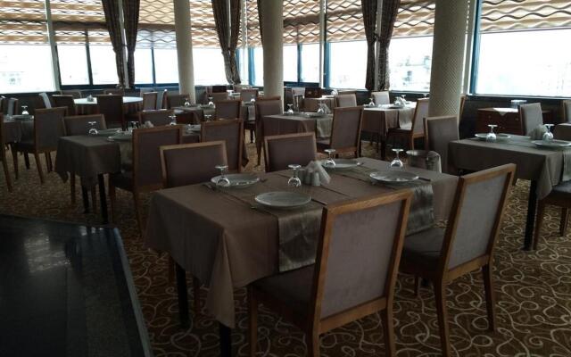 Prestige Hotel
