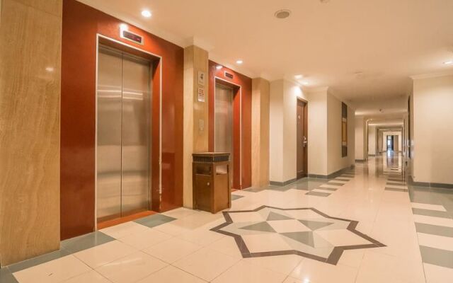 RedDoorz Premium Syariah @ Semarang City Center