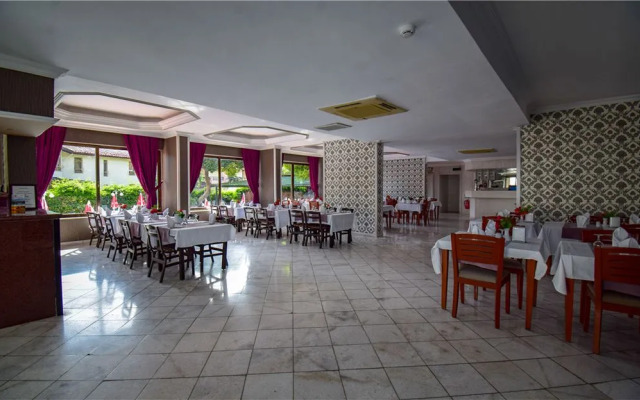 Siesta & Juniper Hotel