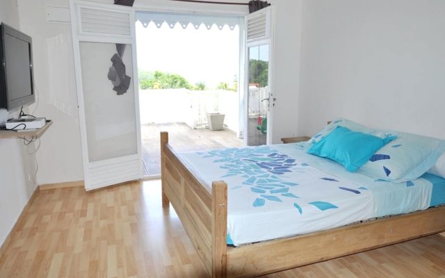 House With 2 Bedrooms in Sainte-marie, With Wonderful sea View, Shared Pool, Enclosed Garden