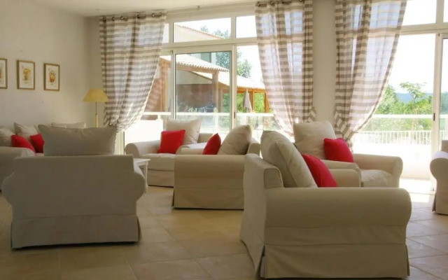 Lagrange Vacances Les Bastides Des Chaumettes