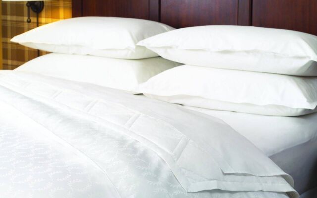 Sheraton Eatontown Hotel