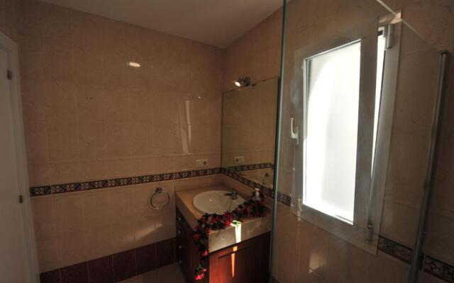 Chapín Jardines Piscina Terraza 3 Rooms 2 baños