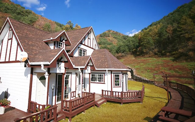 Jeongseon Mindoongsan High One Pension