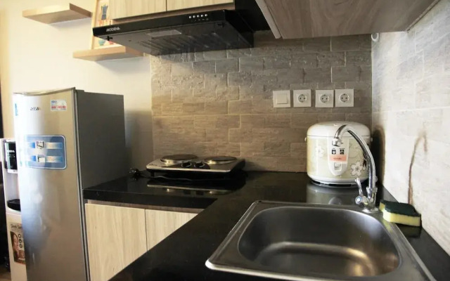 Deluxe and Comfortable The Springlake Summarecon Apartment