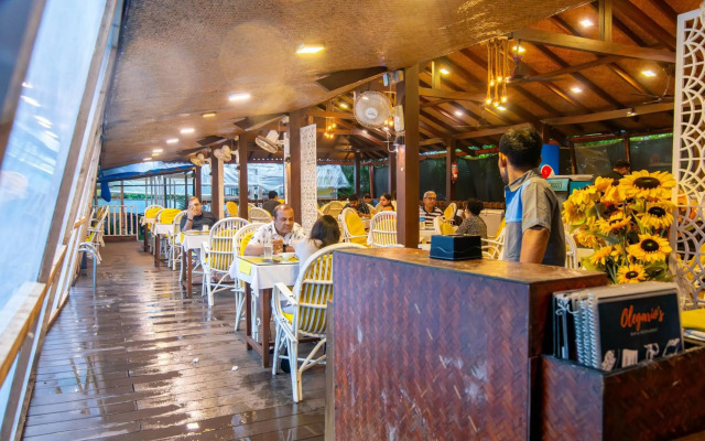 Santana Beach Resort