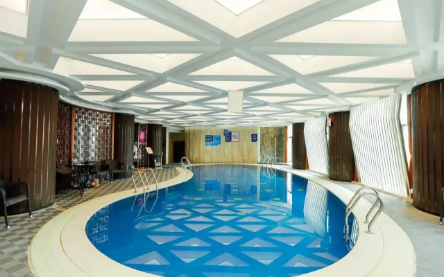 Ramada Yangzhou Baoying