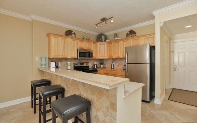 Tropic Winds Condominium