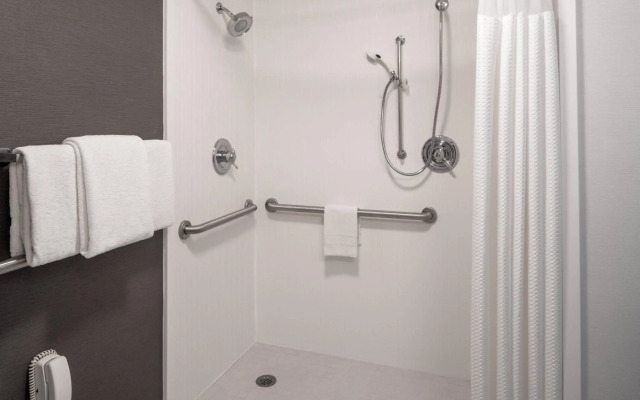 Courtyard by Marriott Dulles Airport Herndon/Reston