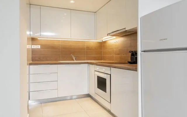 Mystique One Bedroom Apartment by BluPine