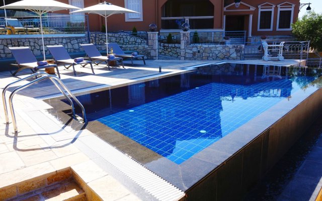Faros Residence - Adults Only