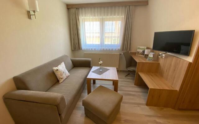Privatzimmer & Ferienwohnungen Leeb