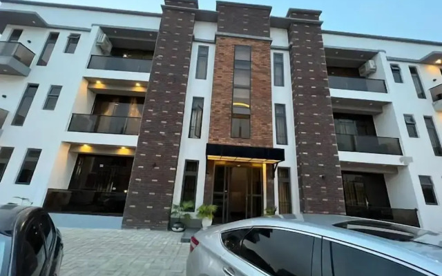 989 Apartments