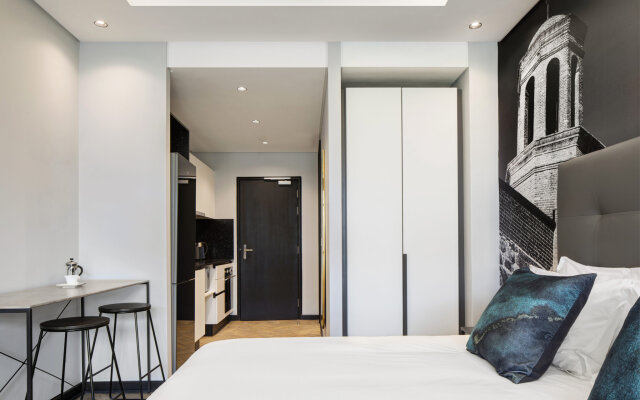 The Onyx Apartment Hotel by NEWMARK