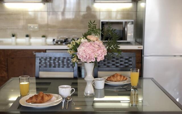 Апартаменты на улице Клубничная 142